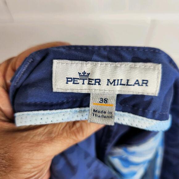 Peter Millar Crown‎ Sport Shackleford Camo Golf Short Navy Blue Camo Men's 38 - Picture 7 of 9